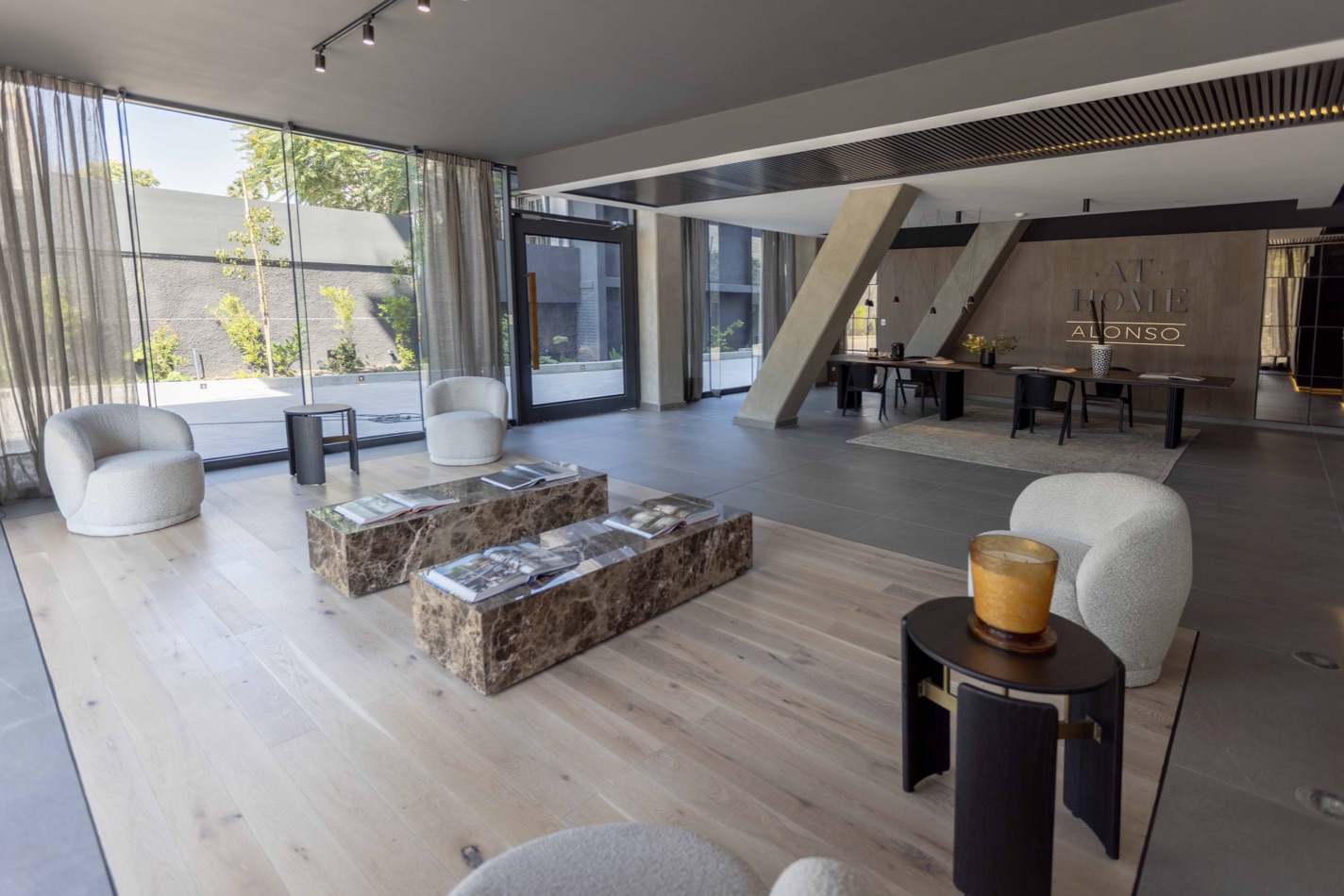Lounge de diseño en At Home Alonso